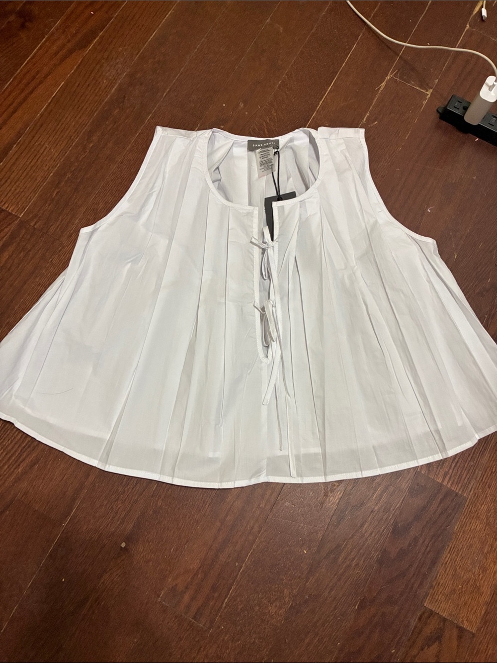 Sans Souci White Pleated Tie-Front Sleeveless Top